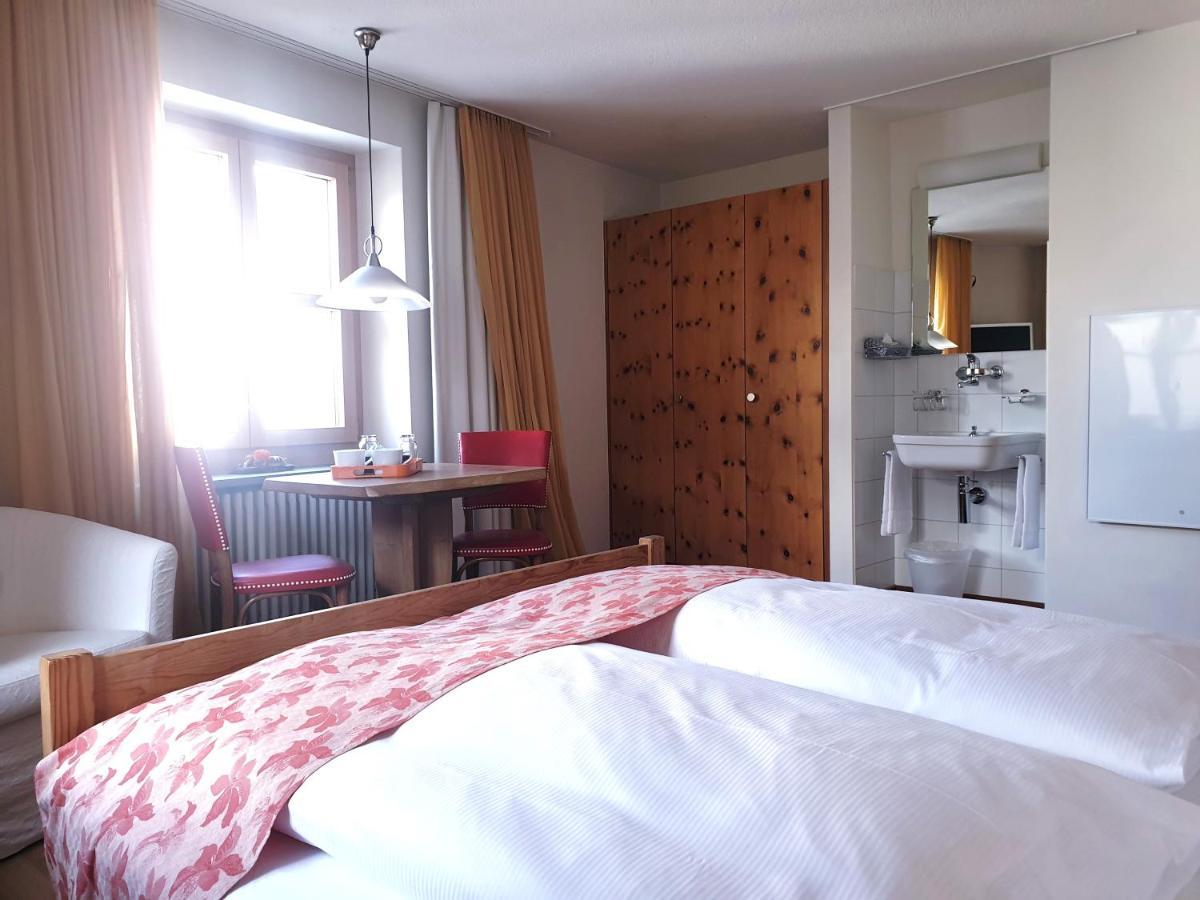 Palazzo Mysanus Samedan Hotel ภายนอก รูปภาพ
